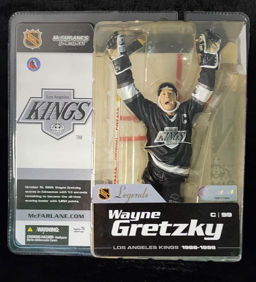 McFarlane Legends Series 2 Wayne Gretzky Los Angles Kings White Jersey